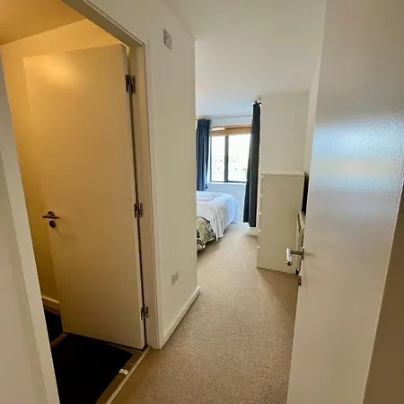 Elegant Entire In Dublin's Royal Canal- Peaceful & Apartment